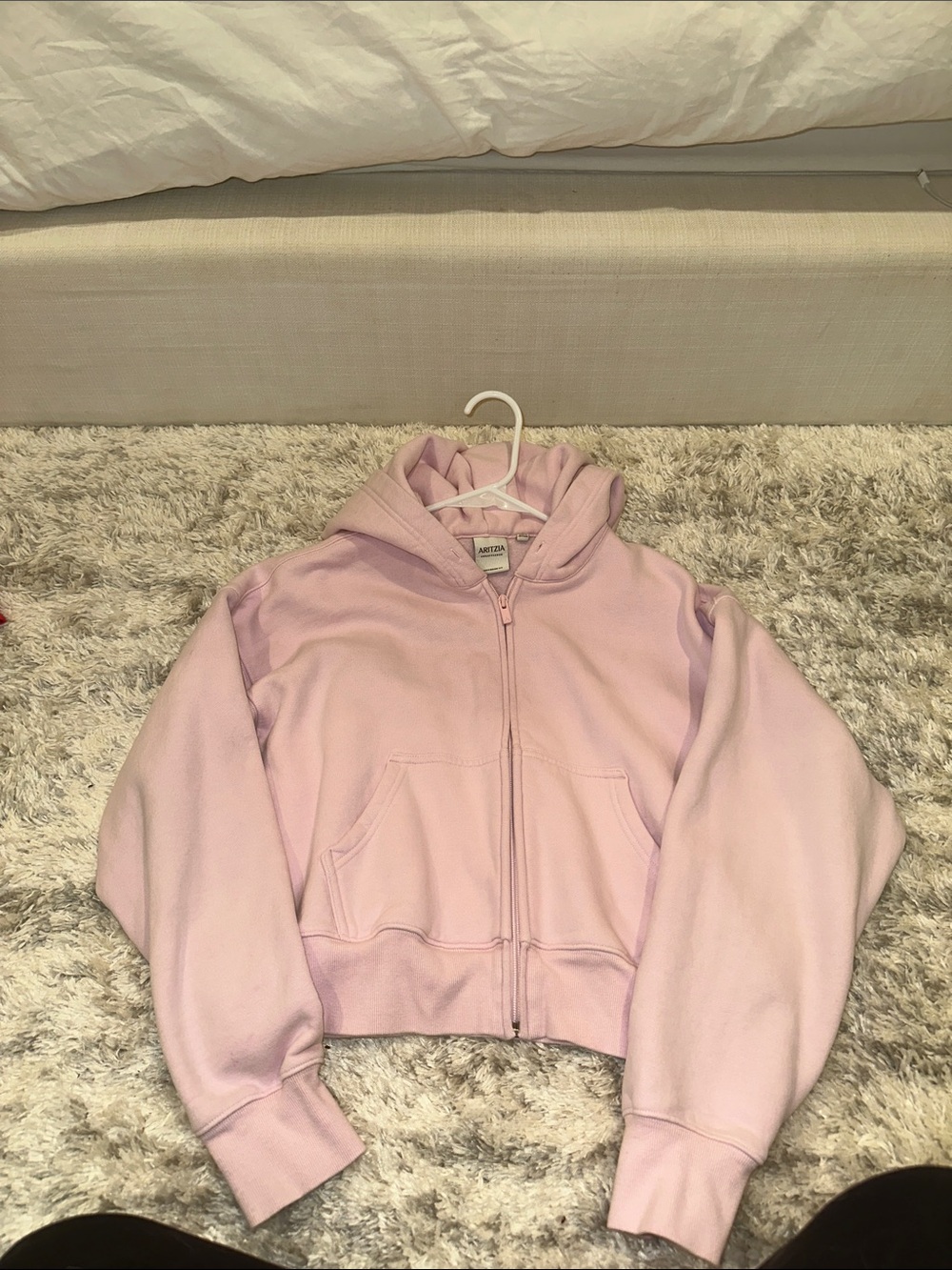 Aritzia Light Pink Cropped Zip-Up Hoodie